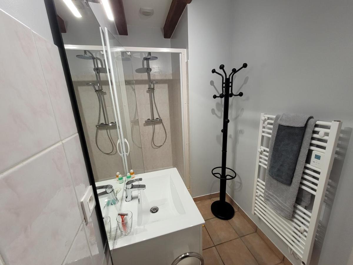 Appartamento Le petit monas Civaux Esterno foto