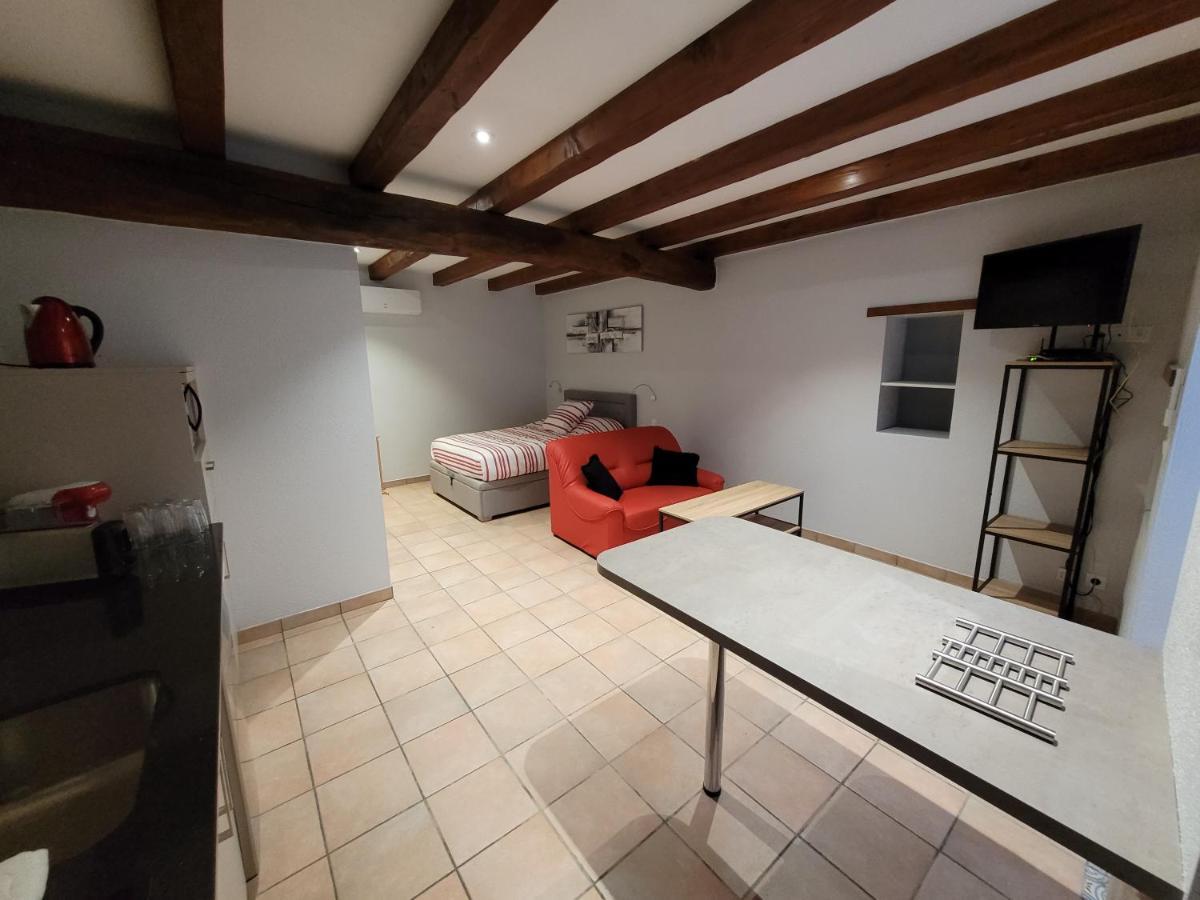 Appartamento Le petit monas Civaux Esterno foto